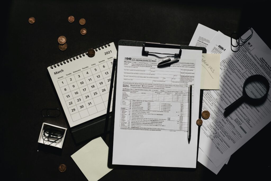 imagem de planilhas de impostos sobre FIIs e forma de declarar Imposto de renda
